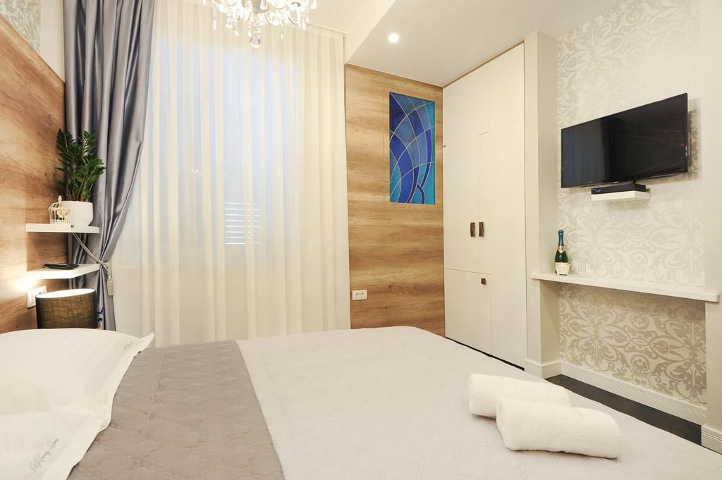 Silver & Gold Luxury Rooms ซาดาร์ ห้อง รูปภาพ